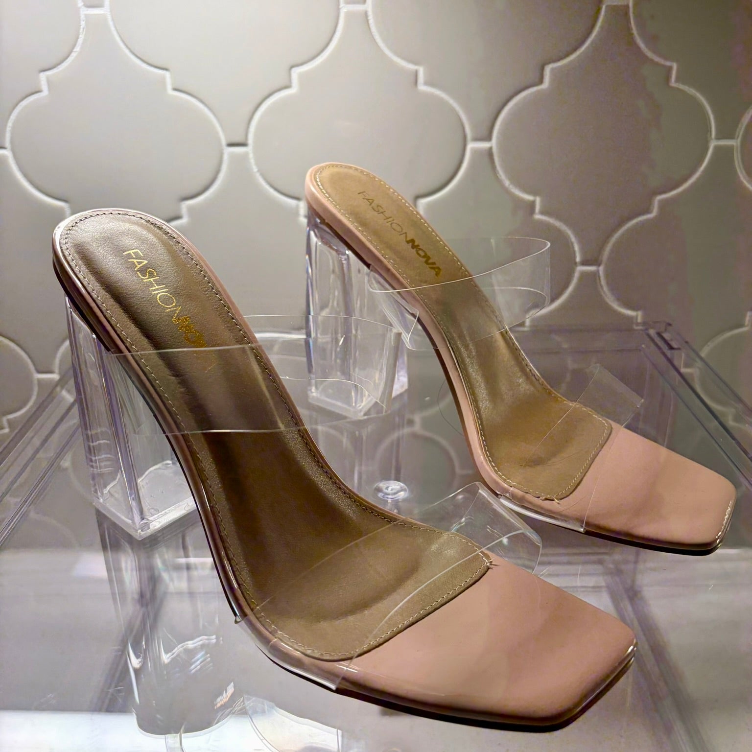 Fashionnovasanals1.jpg