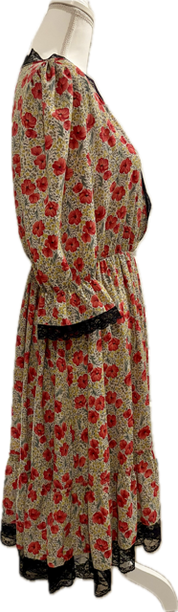 Floral & Lace Trim Wrap Dress
