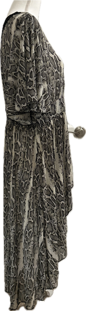 Hi/Low Plus Curve Snakeskin Duster