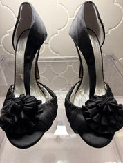 Max Studio Satin Floral Pump