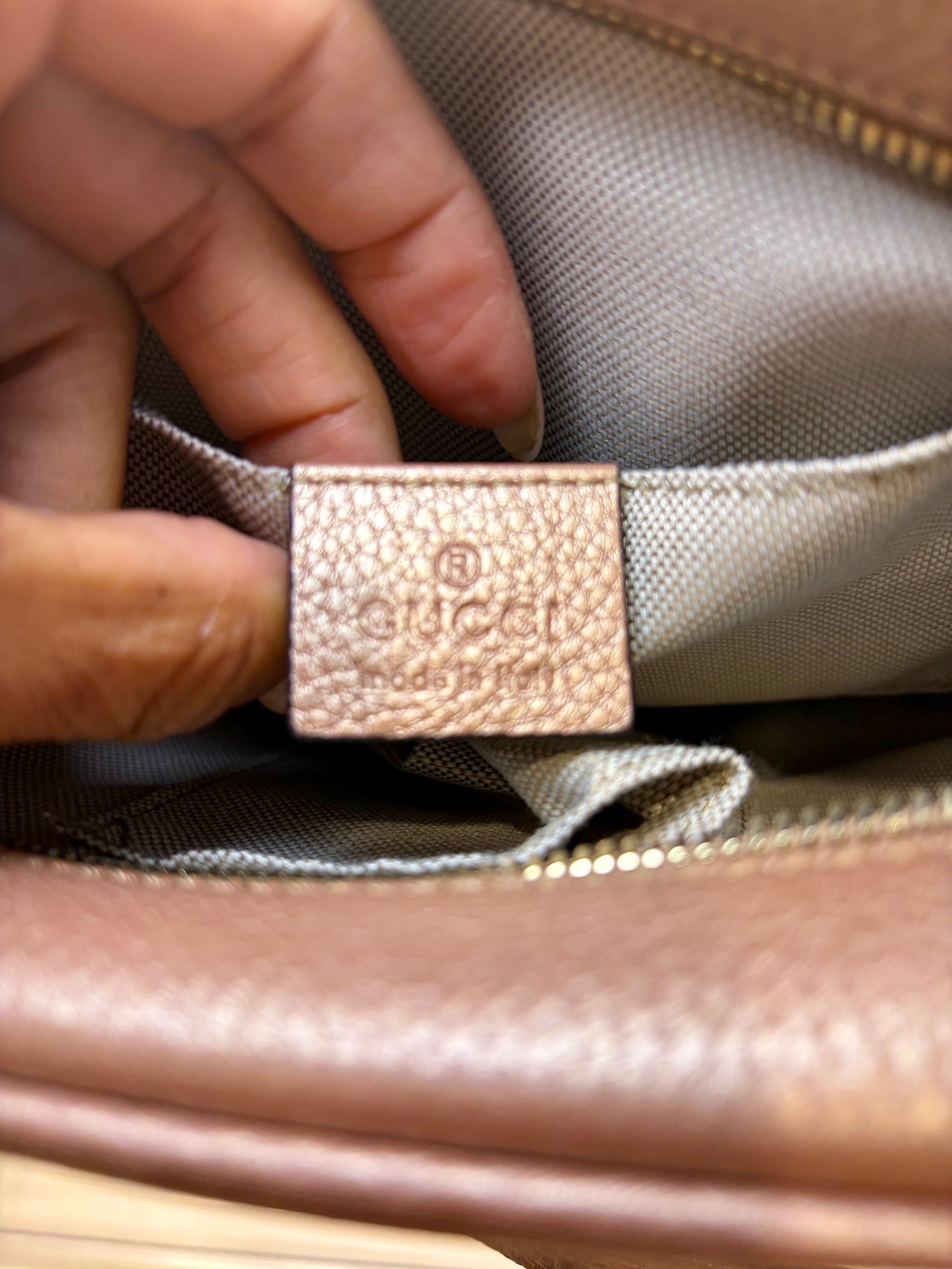 Gucci Crossbody Leather Handbag