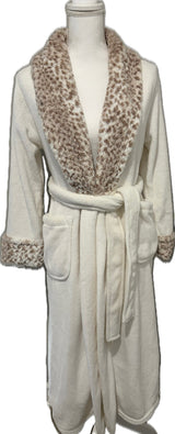 Carole Hochman Robe